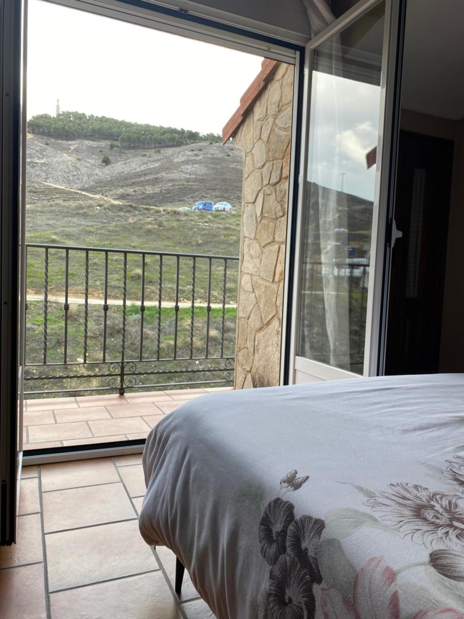 Alojamiento Cerro Socorro Cuenca  Exterior photo